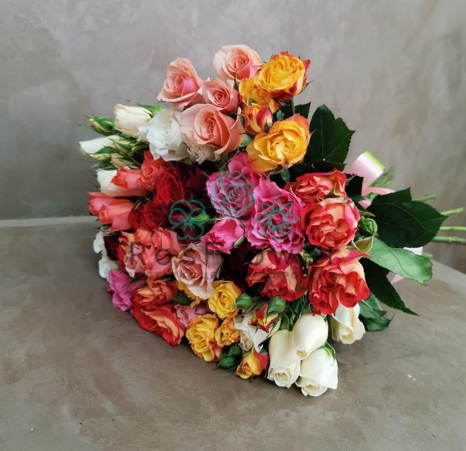 Букет цветов из: Розы в Светлом