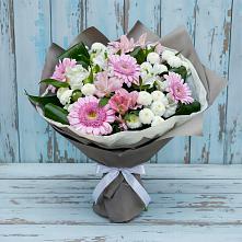 Букет цветов из:  Герберы, Альстромерии и Хризантемы в Светлом