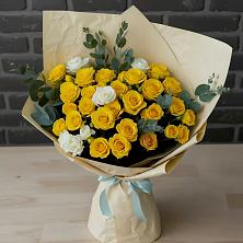 Букет цветов из:  Розы в Светлом