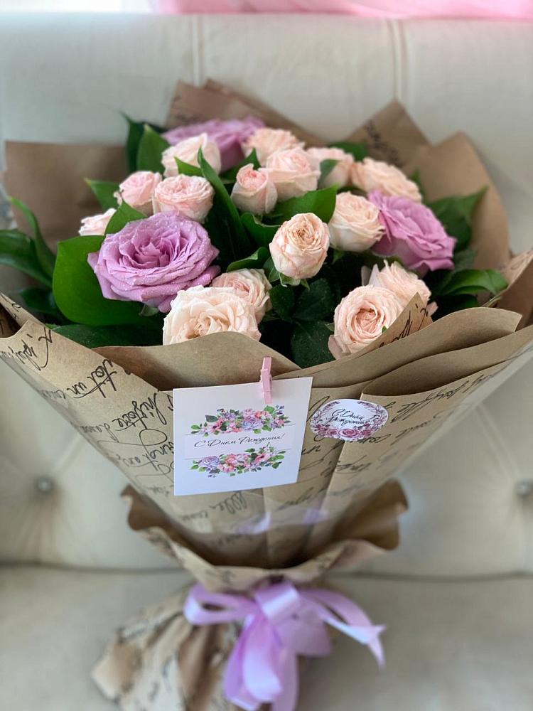 Букет цветов из: Розы в Светлом