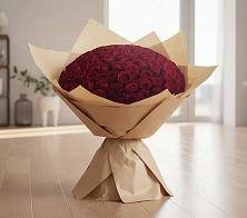 Букет 101 Красная роза #REPLACE_PRED# Светлом