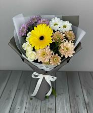Букет цветов из:  Розы, Герберы и Хризантемы в Светлом