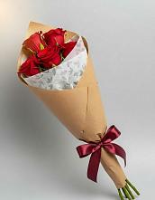 Букет цветов из:  Розы в Светлом