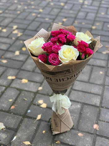 Букет цветов из: Розы в Светлом
