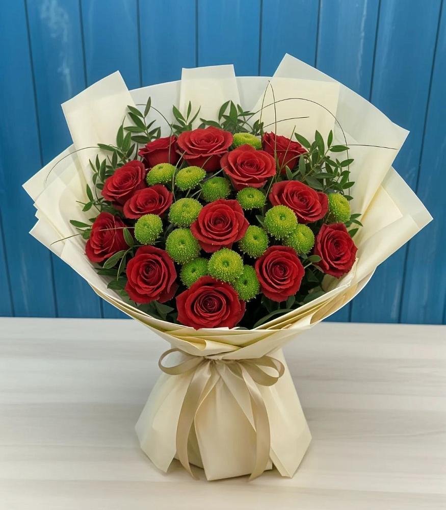 Букет цветов из: Розы и Хризантемы в Светлом