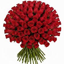 Букет Красные розы Чери Лав в Светлом