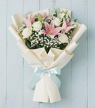 Букет цветов из:  Лилии в Светлом