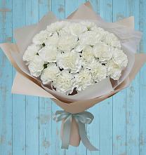 Букет цветов из:  Гвоздики в Светлом