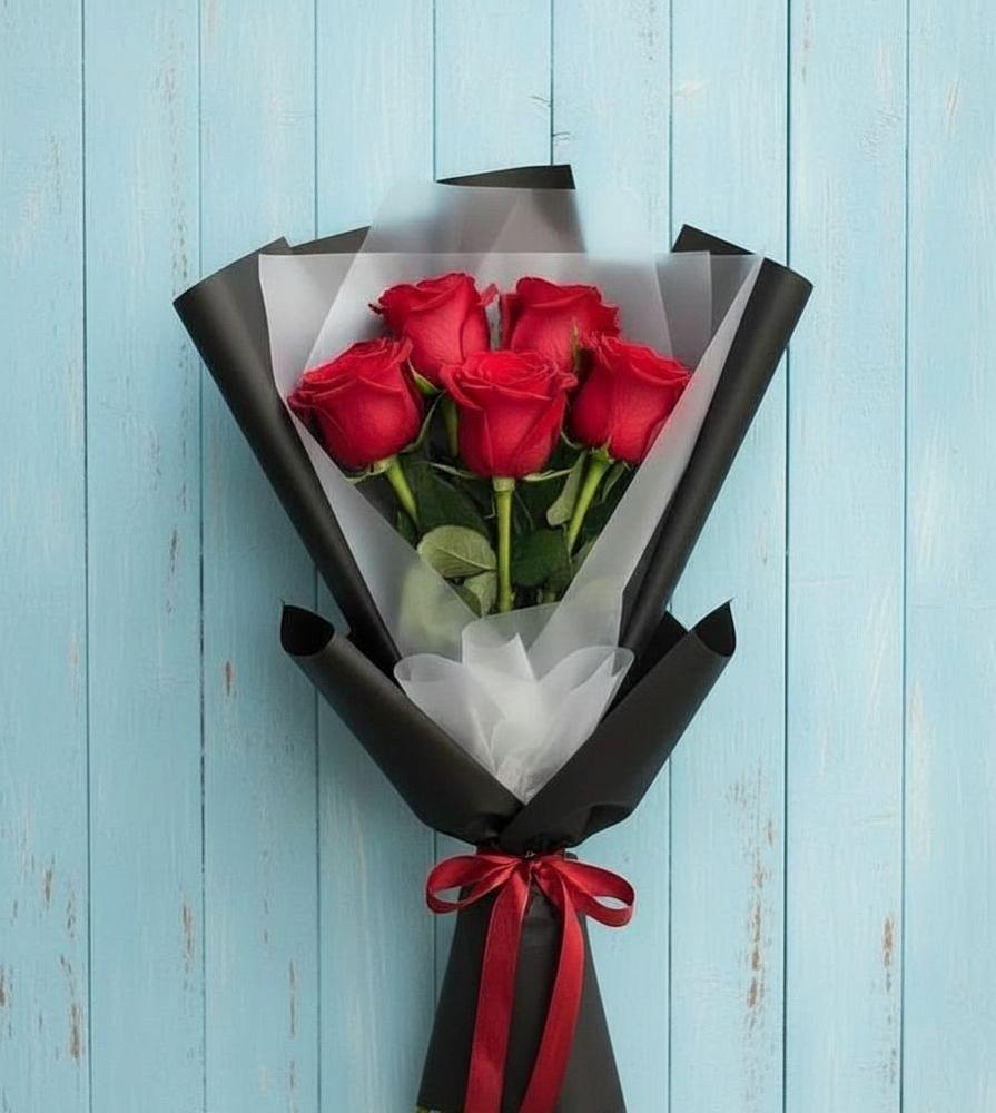 Букет цветов из: Розы в Светлом